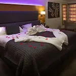 Crown By Compass Hospitality Szálloda Scarborough