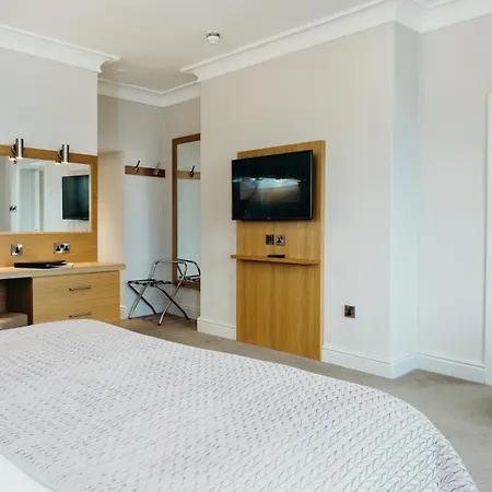 Crown By Compass Hospitality Hotel Scarborough