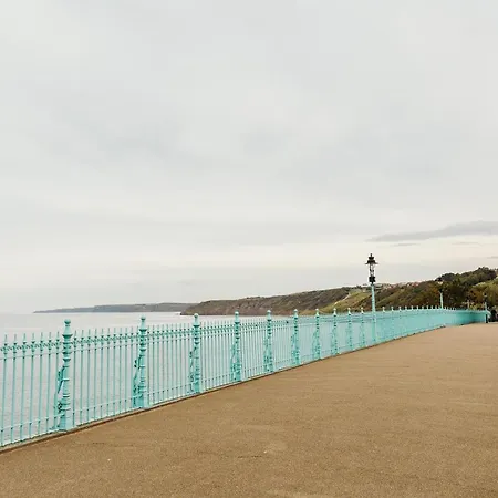 Crown By Compass Hospitality Scarborough