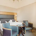 호텔 Crown By Compass Hospitality 스카버러