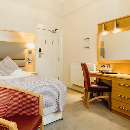 Crown By Compass Hospitality 4* Scarborough