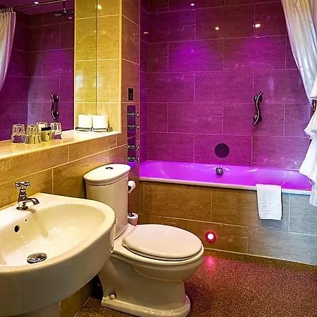 Crown By Compass Hospitality Hotel Scarborough