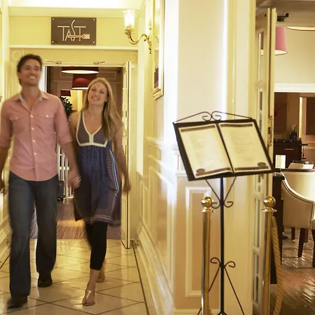 Crown By Compass Hospitality 4* Scarborough
