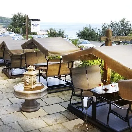 Crown By Compass Hospitality 4*
