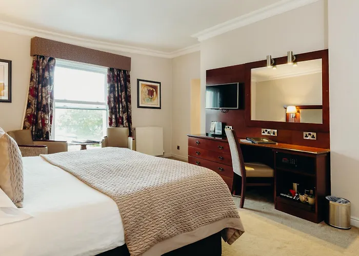 Crown By Compass Hospitality Hotel Scarborough