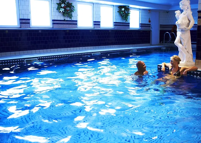 Crown By Compass Hospitality Hotel Scarborough