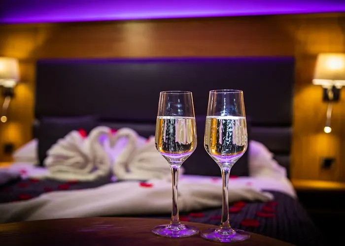 Crown By Compass Hospitality Hotel Scarborough