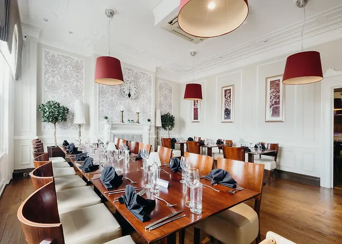 Hotel Crown By Compass Hospitality Scarborough