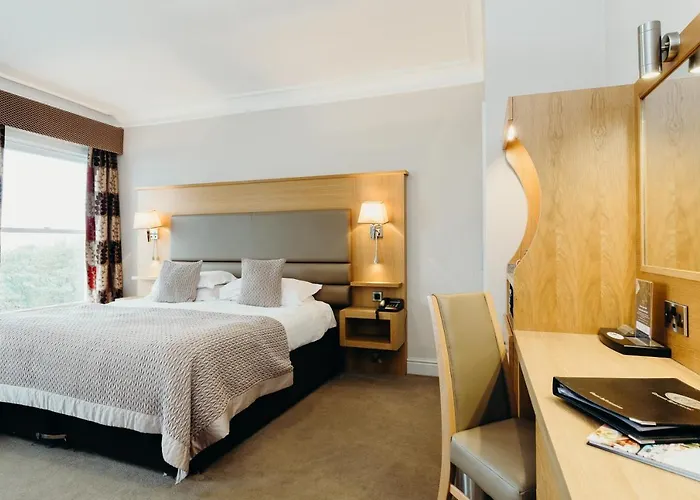 Crown By Compass Hospitality Hotel Scarborough